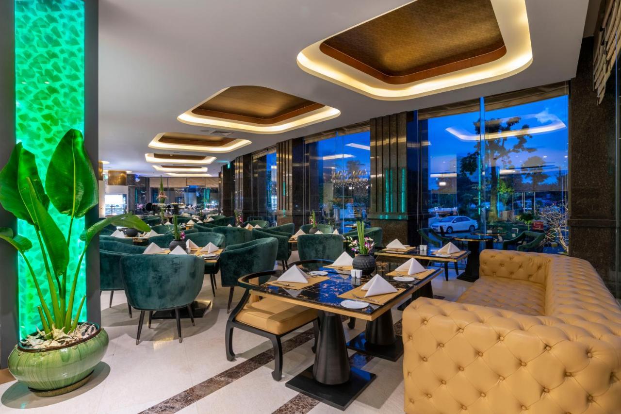 Grand Mercure Yangon Golden Empire Kültér fotó