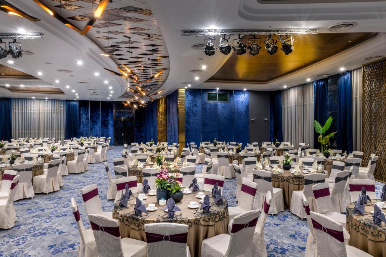 Grand Mercure Yangon Golden Empire Kültér fotó