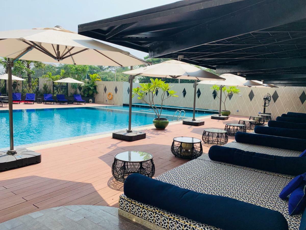Grand Mercure Yangon Golden Empire Kültér fotó