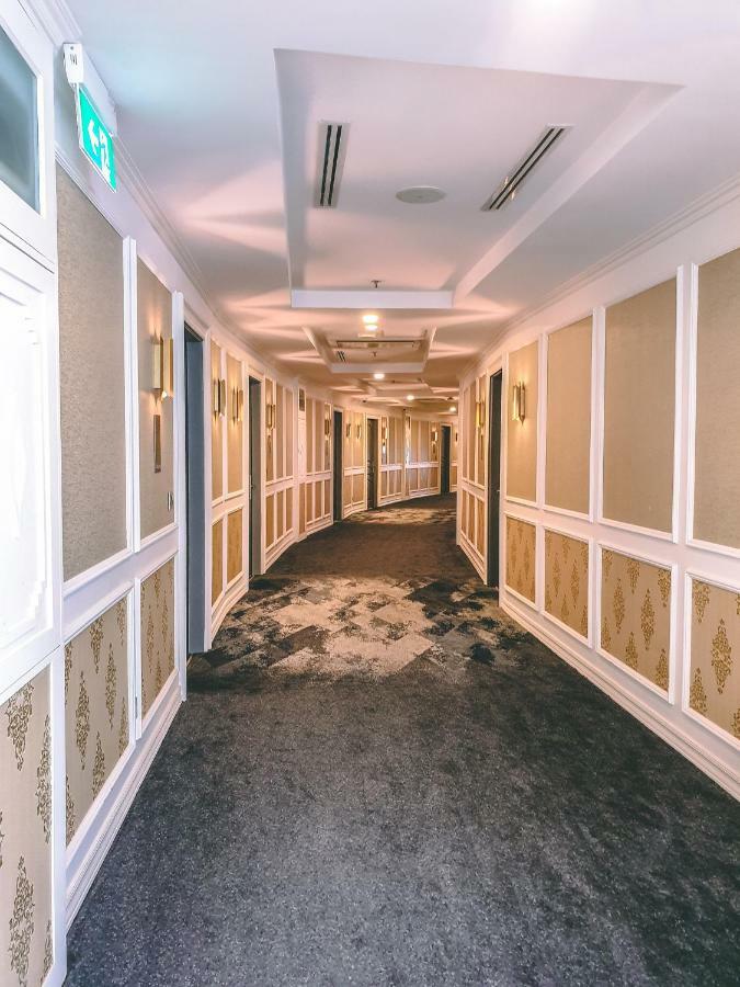Grand Mercure Yangon Golden Empire Kültér fotó
