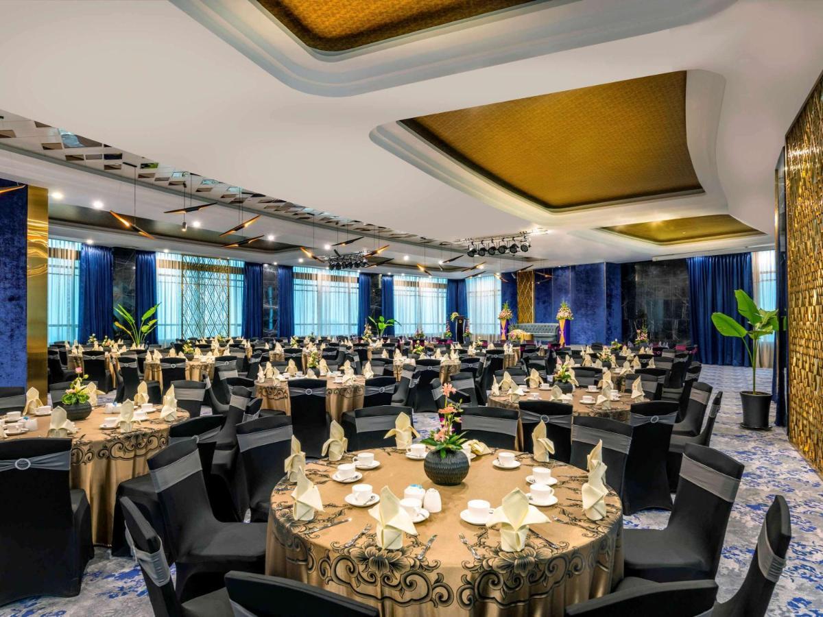 Grand Mercure Yangon Golden Empire Kültér fotó